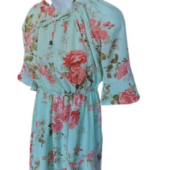 Blue and Pink Floral Dress Fits Medium / Large - Picture 3 of 6